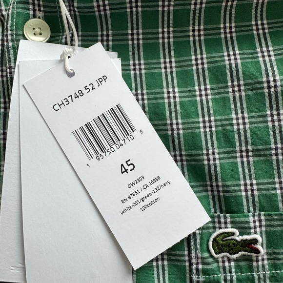 Lacoste shirt. XL/2XL - Picture 3 of 3